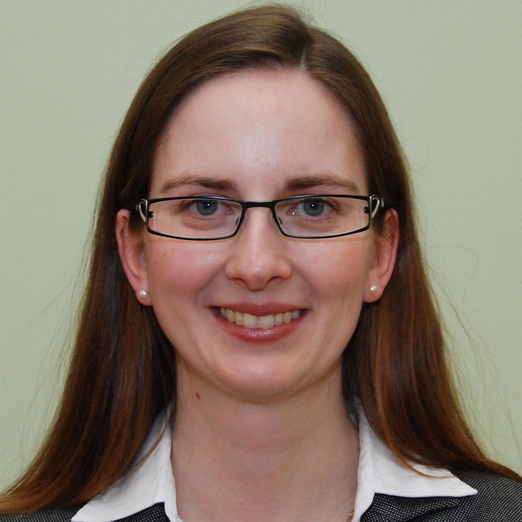 Dr.  Michaela Collinet